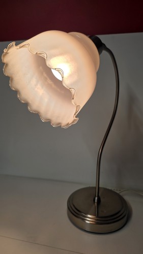 Vintage milk glass - , lamp