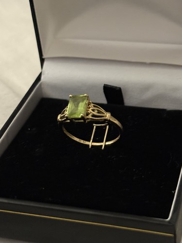 9ct vintage style peridot ring - vintage,