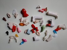 Petra, Action Girl Dollikin, Shillman, Maddie Mod, Sindy,  'Odd Shoes'