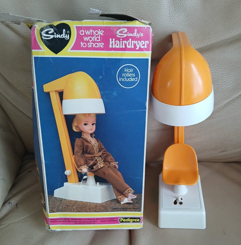 Vintage sindy doll - vintage, hairdryer