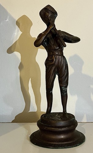 Vintage bronze sculpture - vintage,