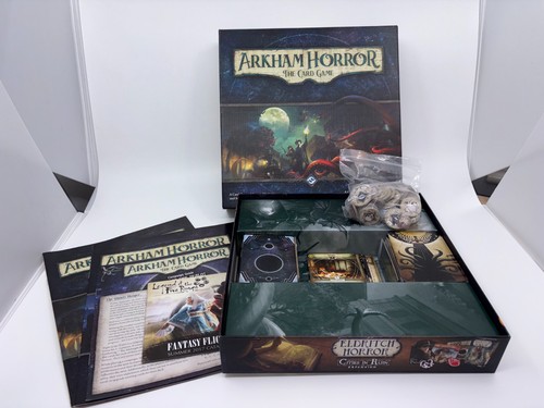 Arkham horror card game - game, lcg