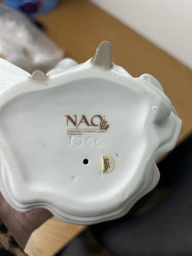 Nao porcelain figurine - nao,