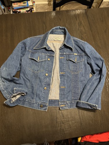 True vintage 1970s sedgefield - true,
