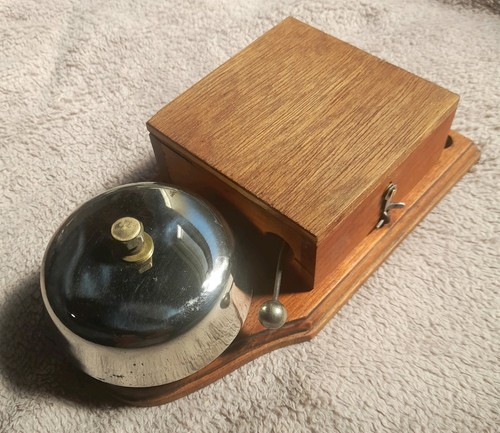 Electric vintage door butler - vintage,