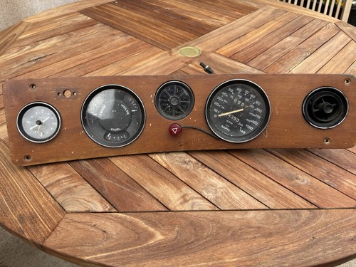 Triumph 2000 mk2 wooden - triumph,