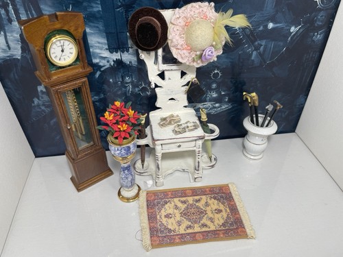 At22 dolls house scale - house, 1/12