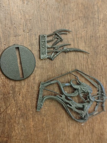 Miniature raging heroes - miniature,