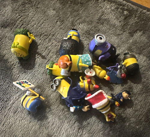 Despicable minion gru - &,