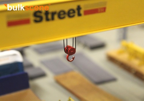 Red crane hook - (x5),