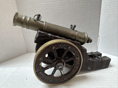 Desktop brass cannon - desktop,