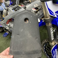 Yamaha yzf125 r125 gen 1 rear