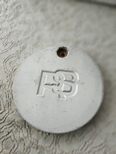 FORD CAPRI RS CENTRE CAP FOR 280 / 2.8i  7 SPOKE WHEELS USED ALLOY NOT PLASTIC