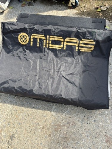 Midas m32 full size - size, live