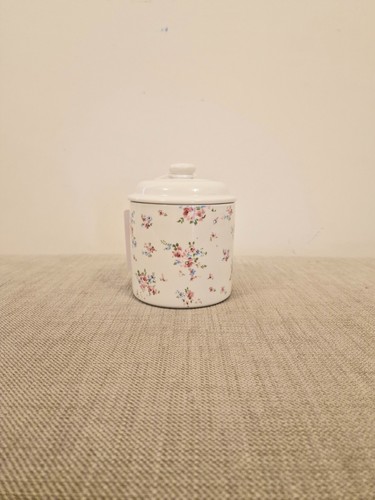 Shabby chic rachel - by,