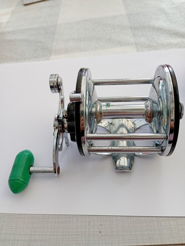 Penn 160m light boat - light,