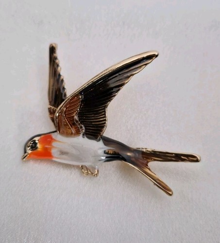 Flying swallow brooch vintage - swallow,