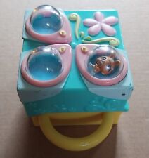 LPS Littlest Pet Shop Teeniest Tiniest Pop Open Playset Hasbro 2006