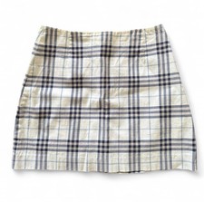 Burberry plaid mini skirt