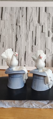 Vintage valencia porcelain - x,