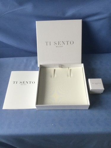 Sento necklet pendant box - necklet/,