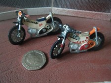 Collectable "2 SPEEDWAY BIKE GP MODELS" Plastic. Scale 1:32. TRACK NOT SUPPLIED.
