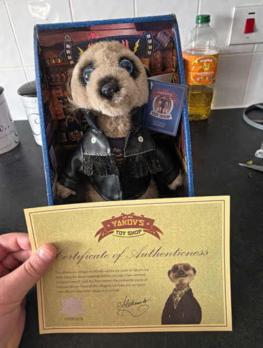 Compare the market meerkat - market,