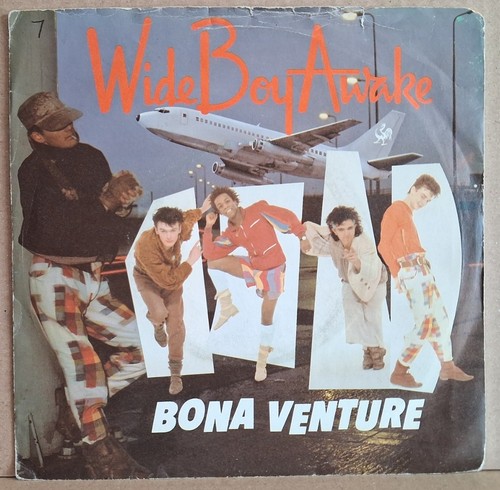 Wide boy awake - –, bona