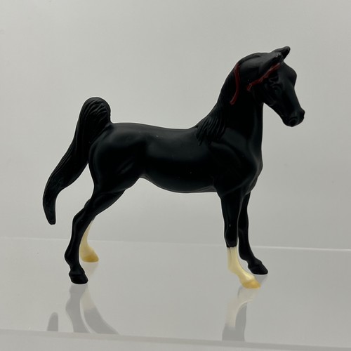 Vintage 1999 breyer stablemate - 1999,