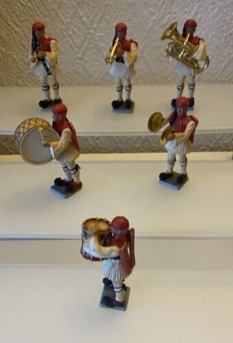 Greek aohna 7 figure - -,