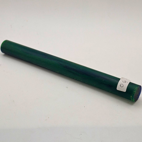 Mixed colour acrylic pen - colour,