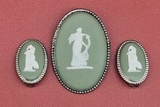 Vintage Wedgewood Brooch & Earrings Set In Silver