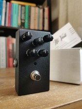 Lovepedal Hi-Volt Distortion pedal, Mint