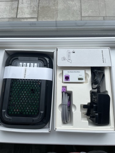 Sky hub broadband router - sky,