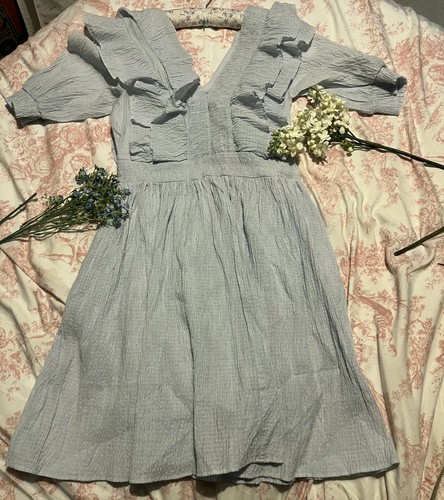 Light blue ruffle - h&m, v-neck