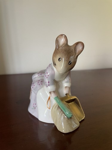 Beswick beatrix potter hunca - beatrix,