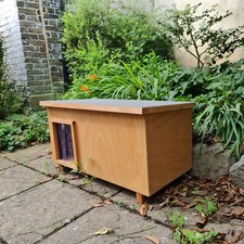 Cat Chill House Outdoors Cat