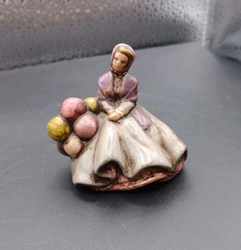 Vintage minature chalkware - vintage,
