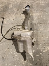 Toyota RAV4 Mk3 Windscreen Washer Bottle