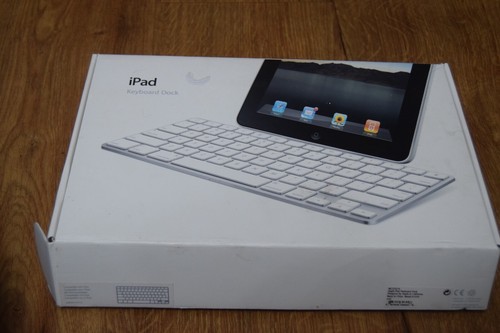 Apple ipad keyboard dock a1359 - ipad,