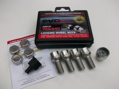 Locking wheel nuts with - wheel,