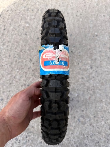 Motorcycle scooter tyre - motorcycle, cheng