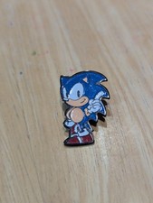 Sonic the hedgehog pin badge