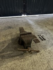 vintage RECORD No 6  VICE LARGE ENGINEERS  made in England