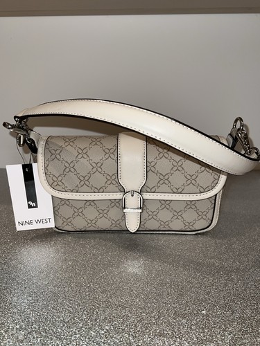 Nine west lille monogram - nine,