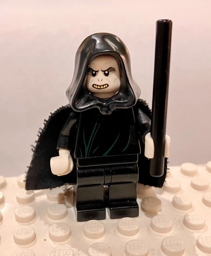 Lego lord voldemort minifigure - voldemort,