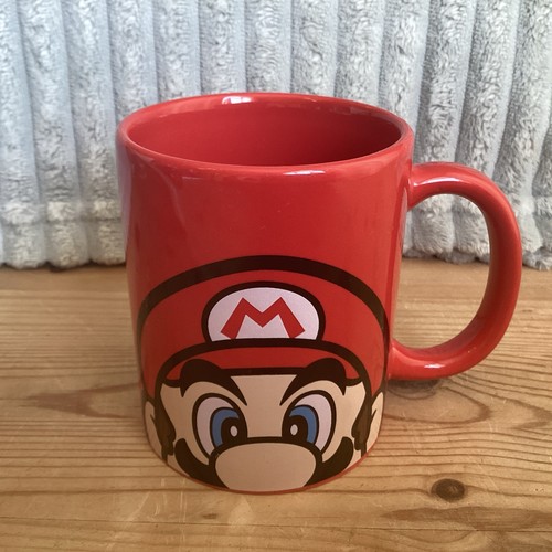Super mario mug pyramid - super,