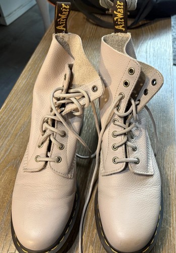 Doc martens boots size - doc, 9