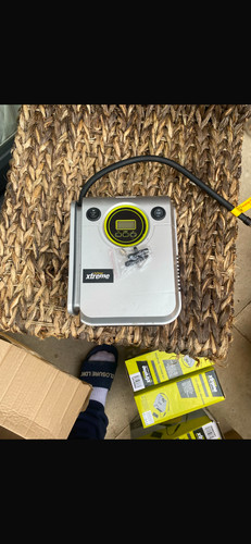Digital tyre inflator - digital,