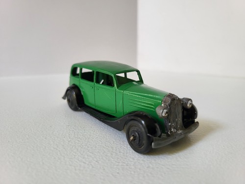 Dinky toy vauxhall - dinky,
